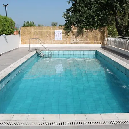 Panoramica Con Piscina E Giardino Per 6 A 别墅 明图尔诺